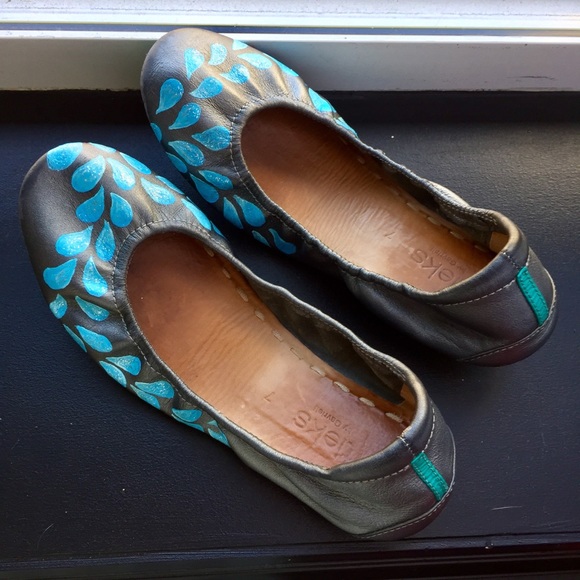 custom painted tieks